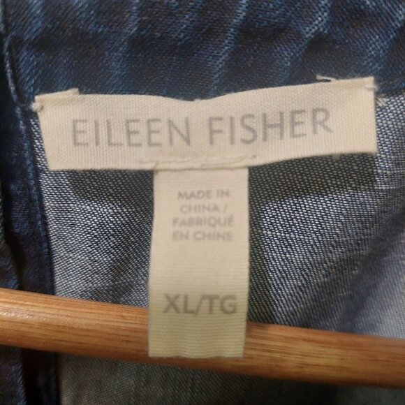Eileen Fisher XL Dark Wash Denim Sleeveless Top W/ Frayed Hem & Button Back - Picture 3 of 5